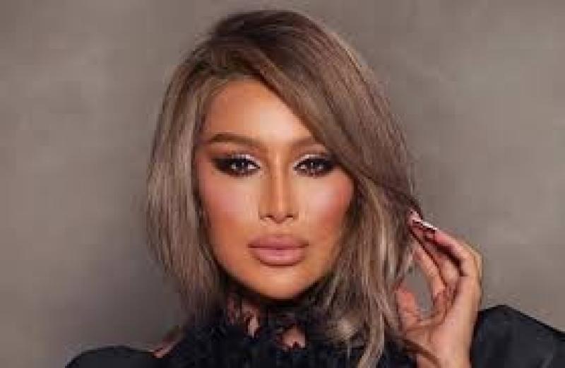 بفستان قصير.. مايا دياب تثير الجدل بإطلالة مثيرة