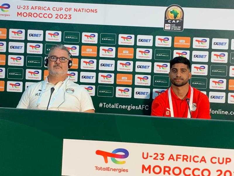 ميكالى وإبراهيم عادل يطمئنان الجمهور قبل لقاء المنتخب الأوليمبي مع النيجر