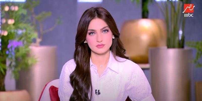 ياسمين عز: «اشتري 2 كيو ممبار وجهزيهم لجوزك في العيد».. فيديو