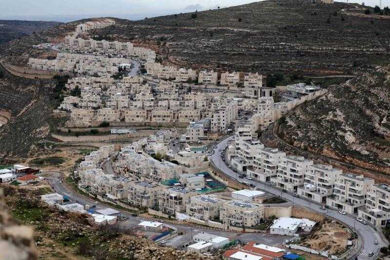 واشنطن تقرر وقف الدعم للمشاريع الاستيطانية بالضفة الغربية