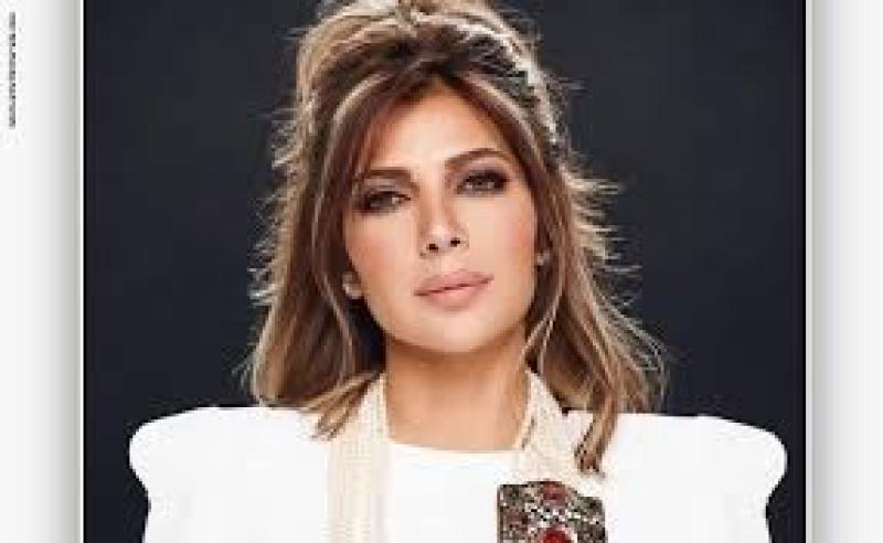 فيديو .. والدة أصالة ثير الجدل في حفل زفاف ابنها