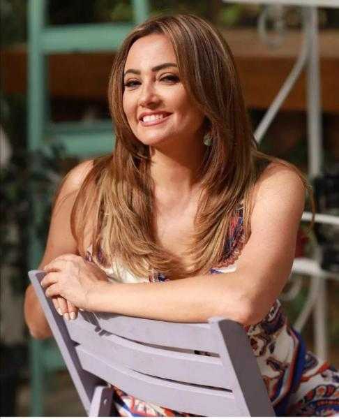 «سلام عليكم» ديو جديد لـ بشرى مع المغني الأذربيجاني Azzam Chik