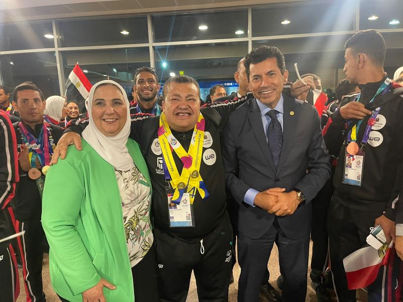 وزيرا الرياضة والتضامن
