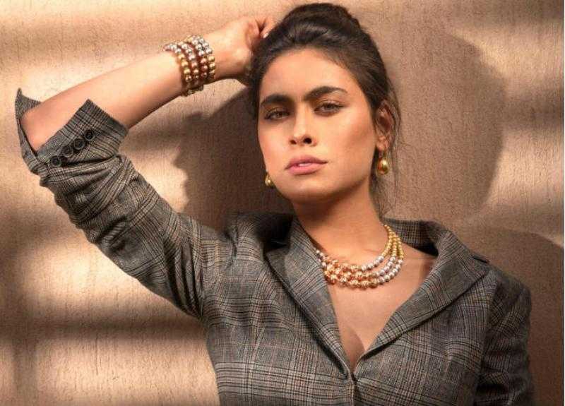 هاجر أحمد بإطلالة كاجول في أحدث ظهور لها