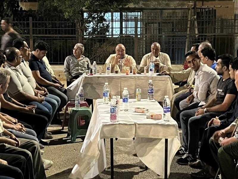 بالصور .. جلسة صلح لإنهاء خصومة بين عائلتين بمدينة الشروق