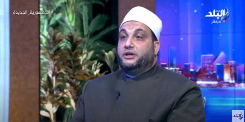 الشيخ أحمد تركي: «لا مانع من التصدق بـ ديك أو فرخة» - فيديو