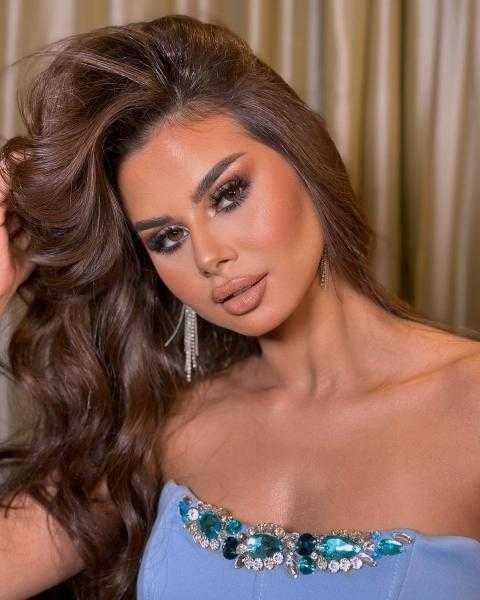 ظهور جريء.. منة عرفة تشارك جمهورها بصور جديدة من المالديف