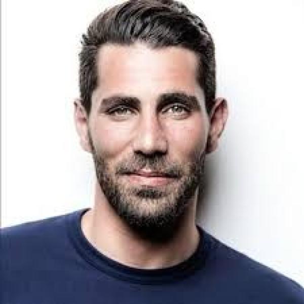 رابع أيام العيد.. حفل عزيز مرقة في ساقية الصاوي