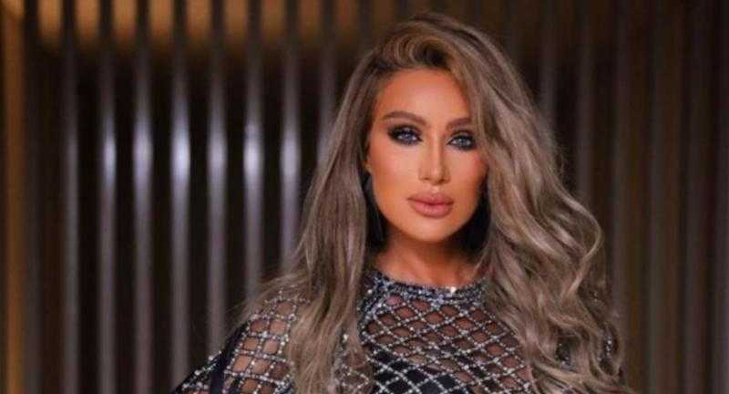 مايا دياب تبهر جمهورها بإطلالة صيفية عبر إنستجرام