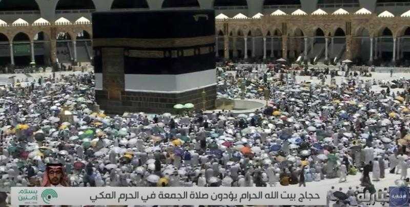 شاهد.. رسالة مؤثرة من خطيب مسجد لضيوف الرحمن بعد تأدية مناسك الحج