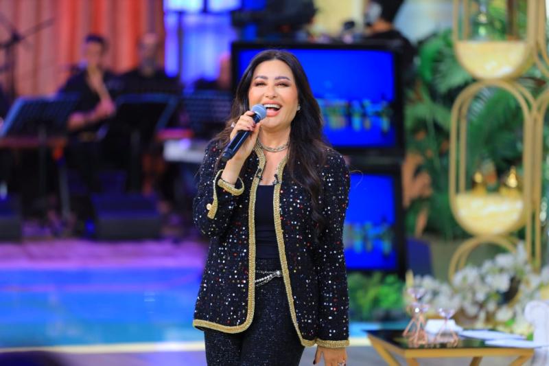 لطيفة تتصدر التريند بعد عرض حلقتها في ”معكم منى الشاذلي”