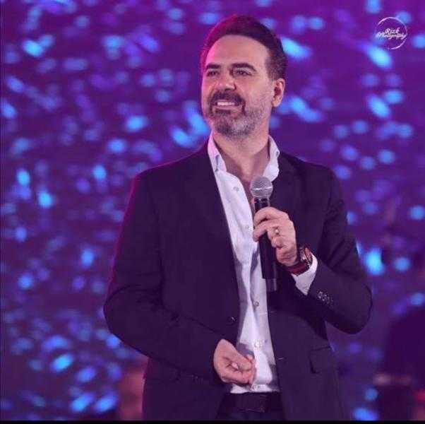 وائل جسار يحيي حفلا غنائيا في لبنان