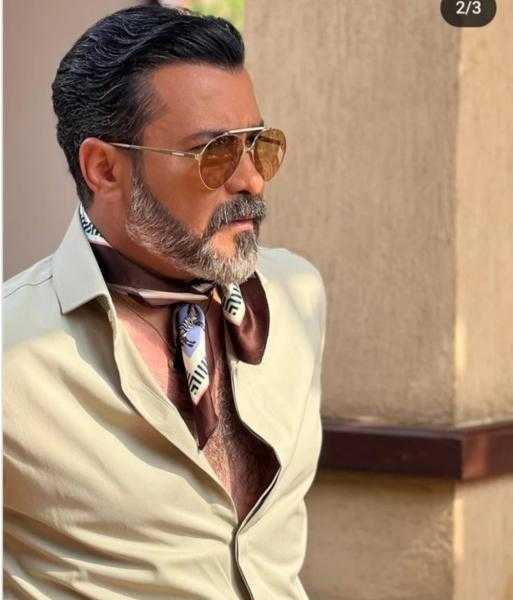 محمد رجب يبهر جمهوره بأحدث جلسة تصوير