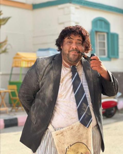 مدحت إسماعيل 