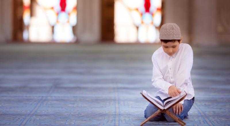 هل يجوز إهداء ثواب الأعمال الصالحة للأحياء والأموات؟