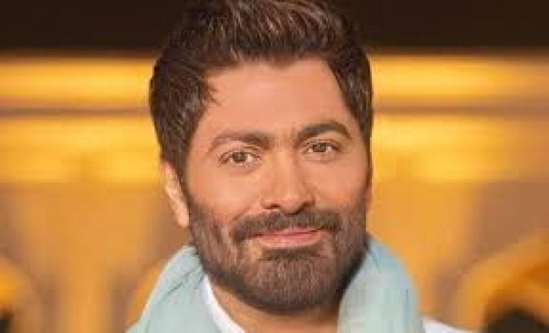 اليوم .. تامر حسني يشاهد «تاج» مع الجمهور في سينما مول مصر