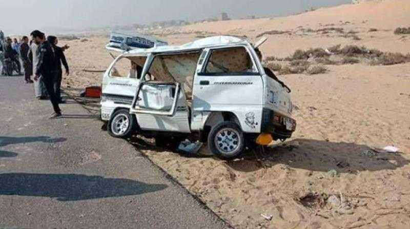 4 مصابين في تصادم سيارة نقل مع سوزوكي أعلى دائري الوراق