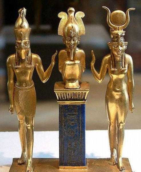 تأجيل إعادة إجراءات محاكمة المتهمين في أكبر قضية تهريب آثار مصرية