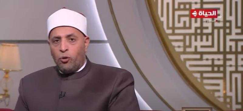 شاهد.. رمضان عبد الرازق يُحذر الأمهات من خطورة الدعاء على الأبناء