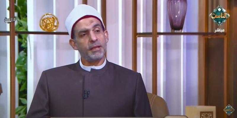 هل يجوز للزوج منع زوجته من الذهاب للعمل؟.. أمين الفتوى يجيب - فيديو