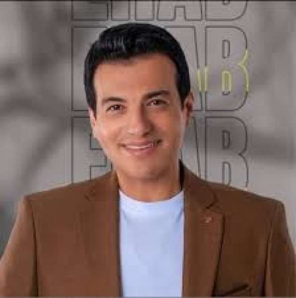 إيهاب توفيق 