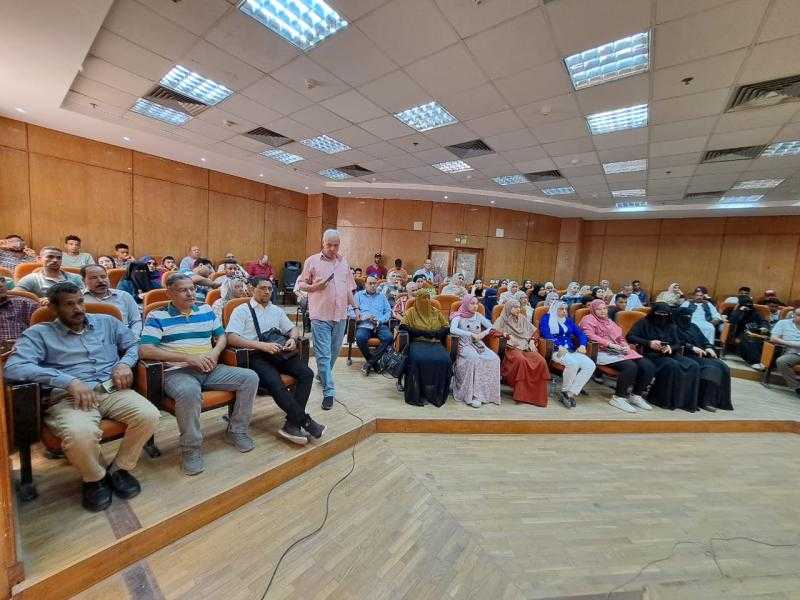 الشباب والرياضة تنظم سلسة ندوات ثقافية داخل مراكز شباب المحافظات