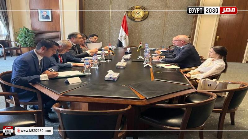 أثناء المشاورات