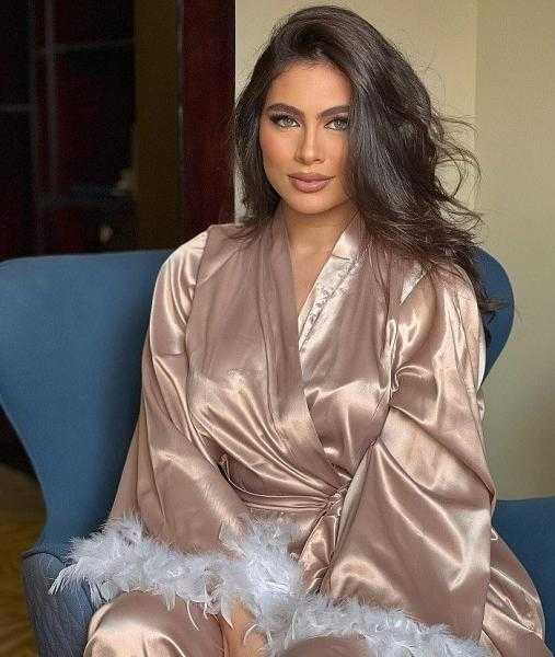 إطلالة ساحرة للفنانة هاجر أحمد