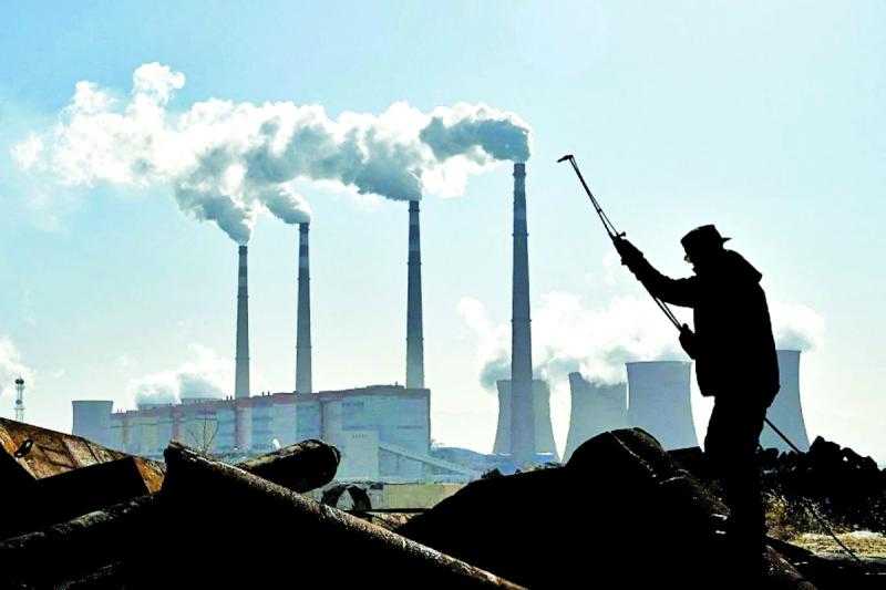 عبد المسيح سمعان: قطاع الطاقة يسبب 64.5% من إجمالي الانبعاثات الكربونية