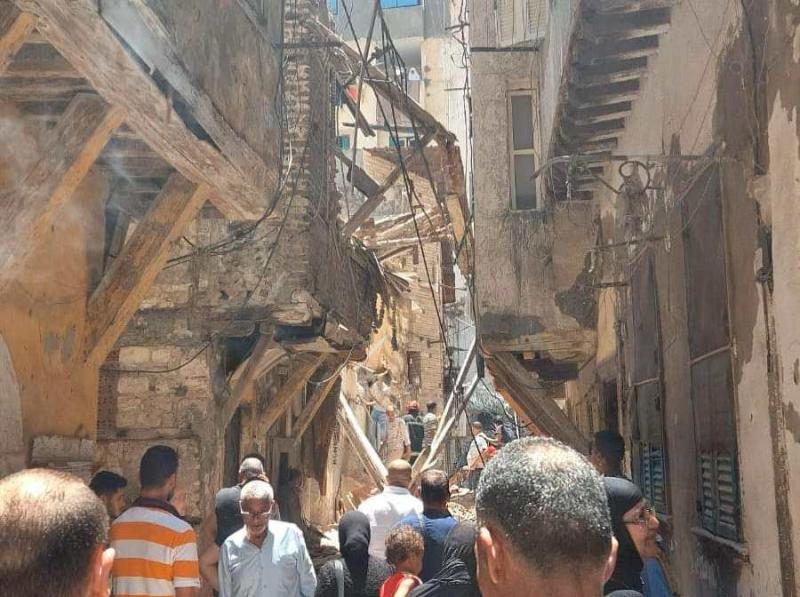 العقار المنهار بالإسكندرية