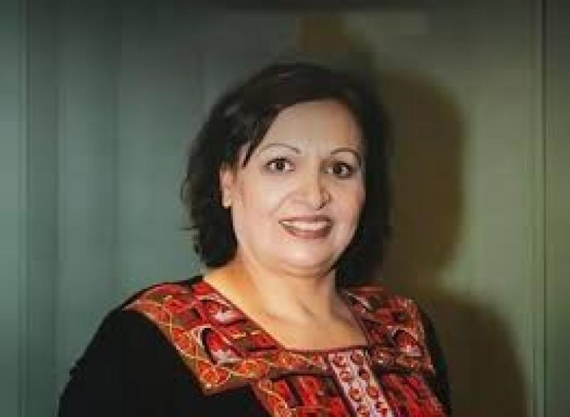 وفاة الفنانة العراقية أمل عباس