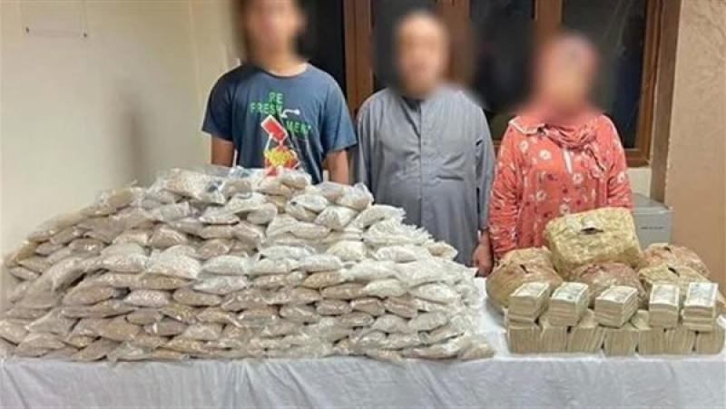 ضبط تشكيل عصابي بتهمة الاتجار بالمخدرات في الدقهلية