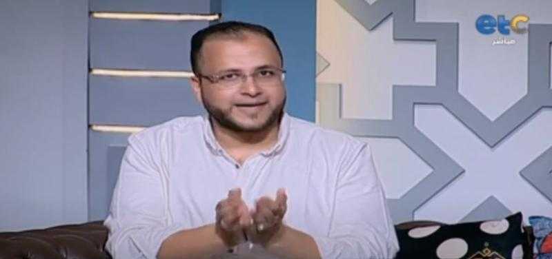 داعية إسلامي يزف بشارة للمبتلين: «الله يمن عليهم بالرضا والسعادة» - فيديو