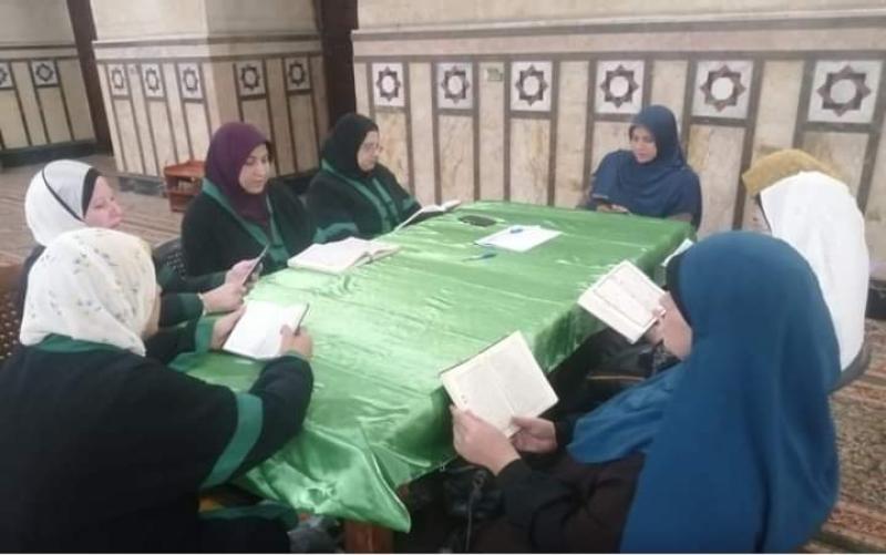 مقاريء القرآن 
