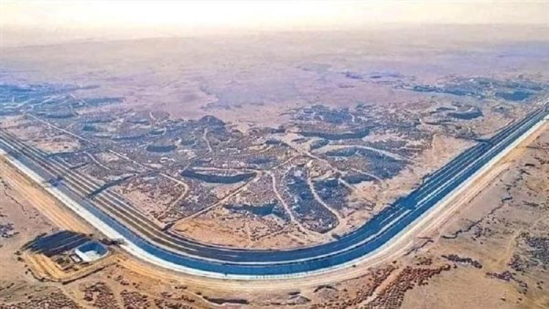 أطول نهر صناعي في العالم
