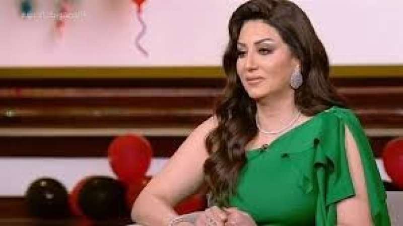 وفاء عامر 