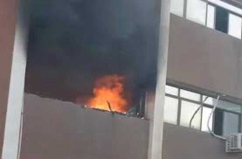 بسبب التكييف.. السيطرة على حريق مبنى البنك العربي بالخليفة المأمون