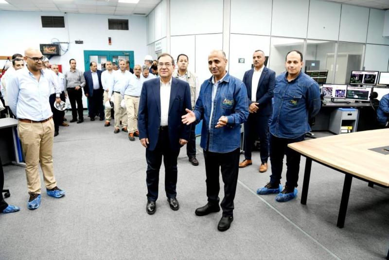 وزير البترول والثروة المعدنية 