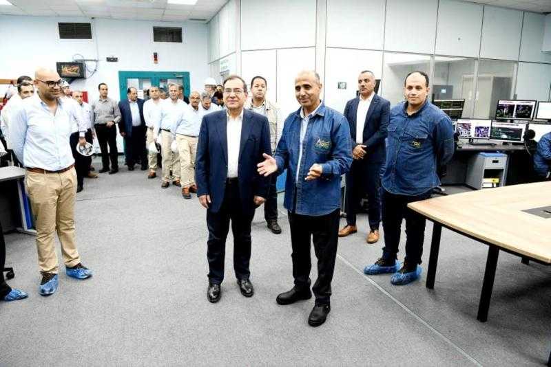وزير البترول يتفقد سير العمل والتشغيل بمصفاة شركة الإسكندرية الوطنية للتكرير والبتروكيماويات