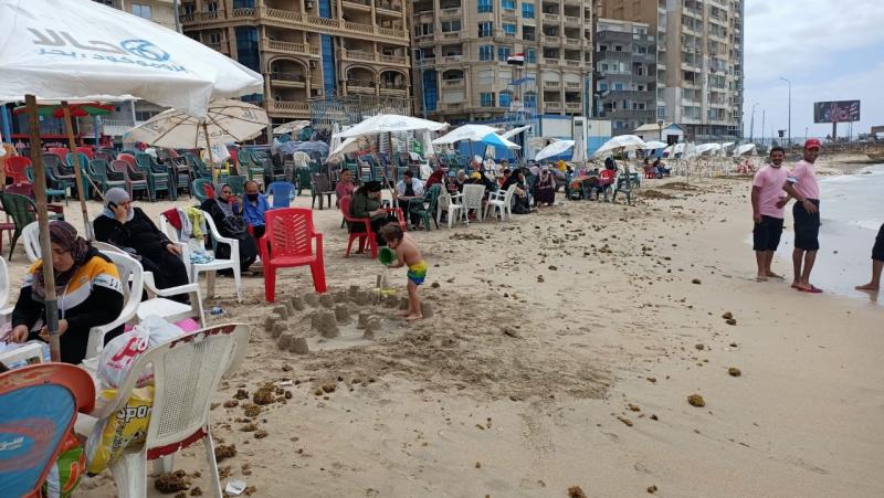 الحجز عبر الموقع الإلكتروني.. تفاصيل دخول الشواطىء المجانية بالإسكندرية.. «فيديو»