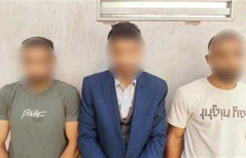 سقوط تشكيل عصابي تخصص بالنصب باسم السفر للخارج