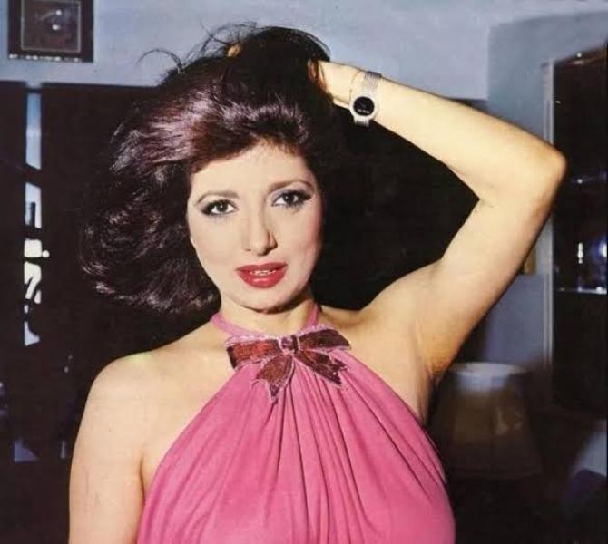 شاهد .. دموع نبيلة عبيد بسبب المنتج محمد قزاز