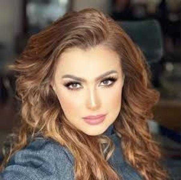 سيمون توجه رسالة خاصة للفنان إيمان البحر درويش