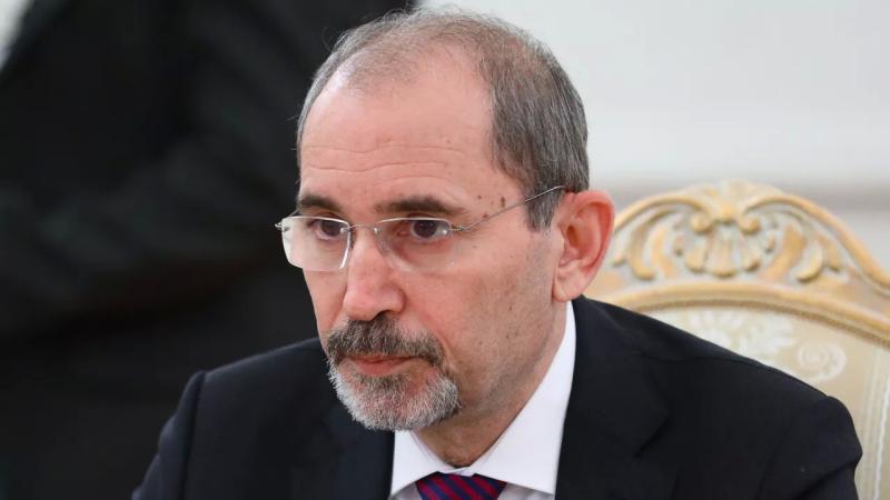 الأردن: «الأغذية العالمي» يقطع الدعم عن اللاجئين السوريين في المملكة مطلع أغسطس
