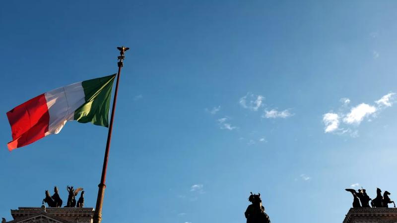 الدين الوطني الإيطالي يحقق أعلى مستوى تاريخي له بنحو  2.8 تريليون دولار