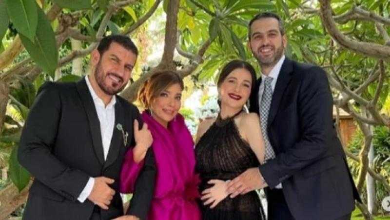 أصالة: «خايفة أكون غلط لو قولت أنها حامل»