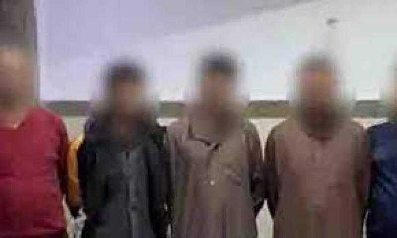ضبط 6 عناصر إجرامية من الخارجين على القانون بدمياط