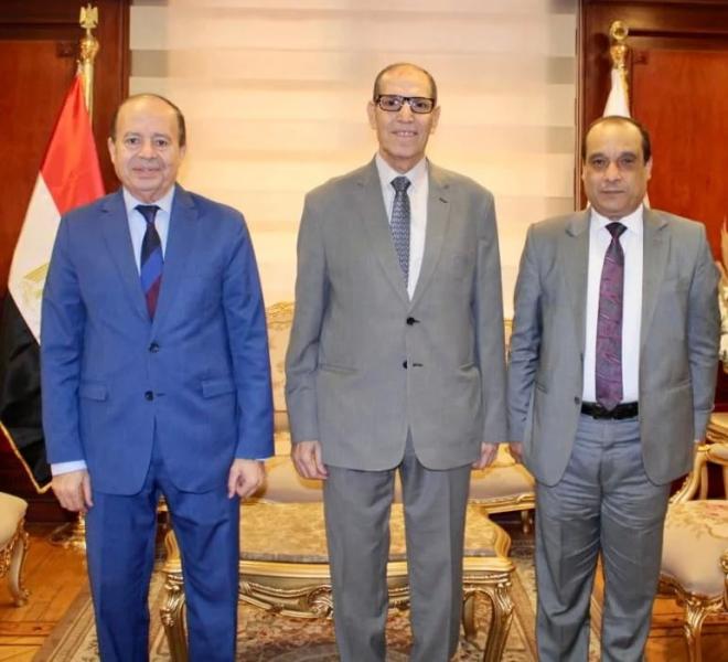 رئيس النيابة الإدارية يستقبل مساعد وزير العدل لتهنئته بتوليه منصبه الجديد