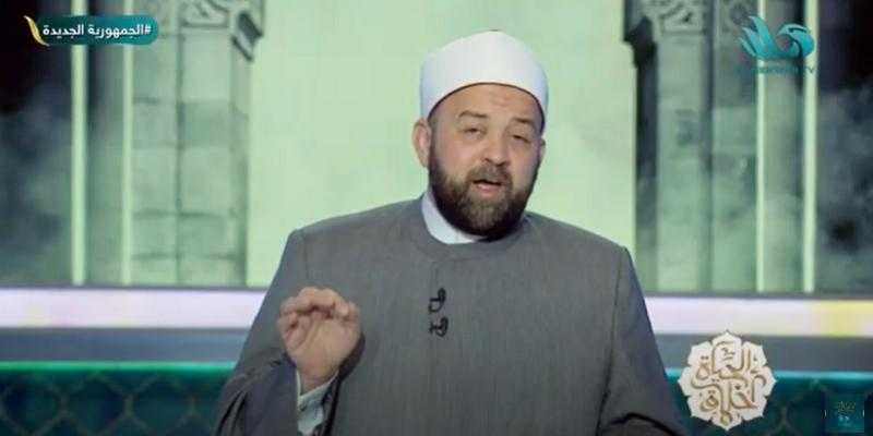 يسري عزام: «بعض التجار فُجار في رفع الأسعار» - فيديو