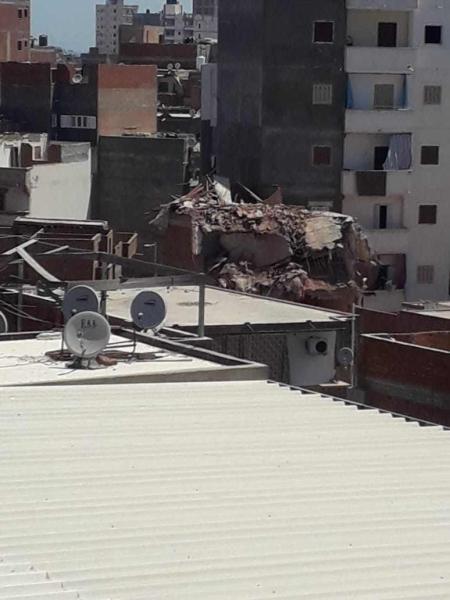 العقار المنهار